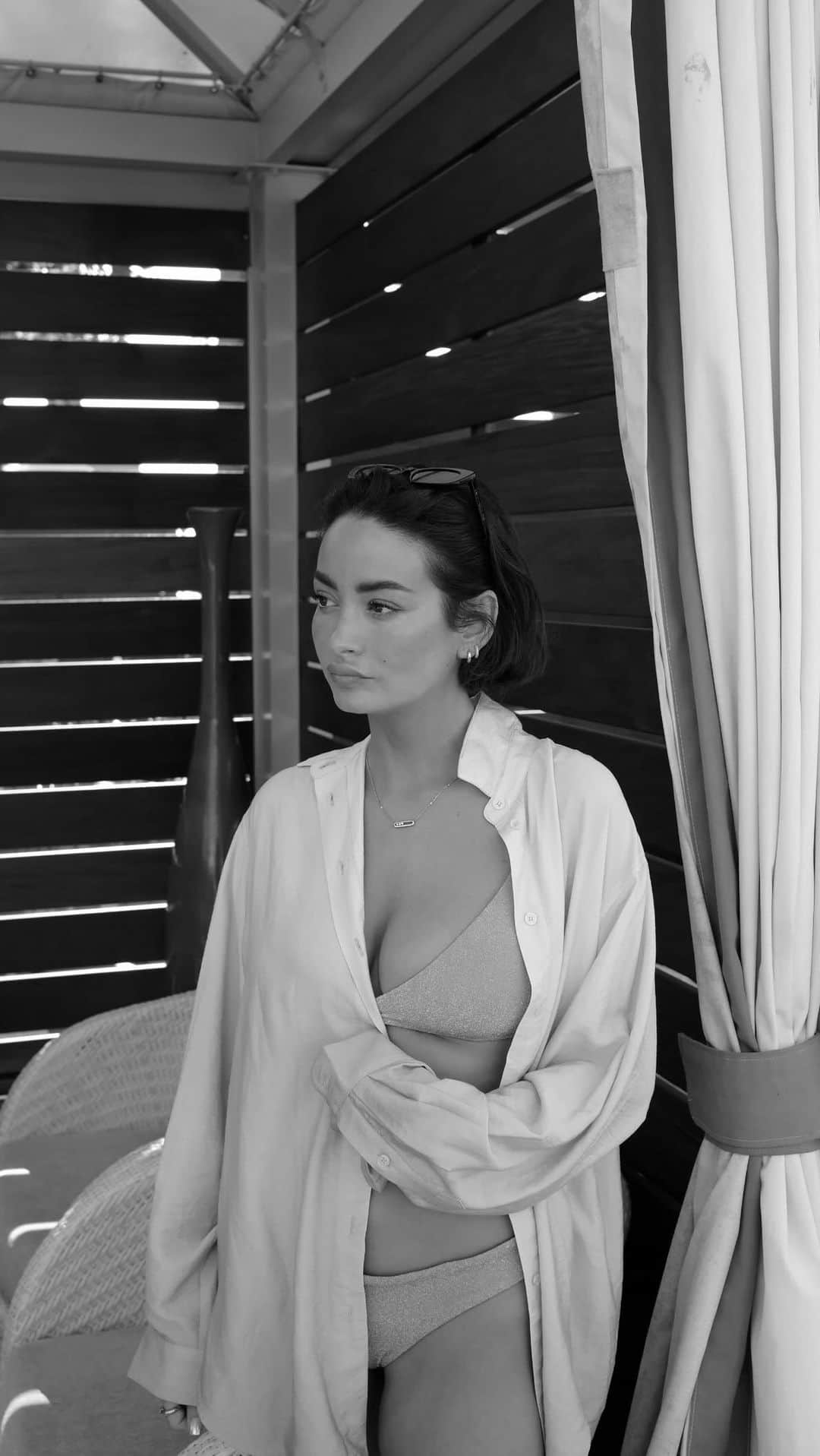 テイラー・ラシェのインスタグラム：「you can always find me in the sun, forever and ever」