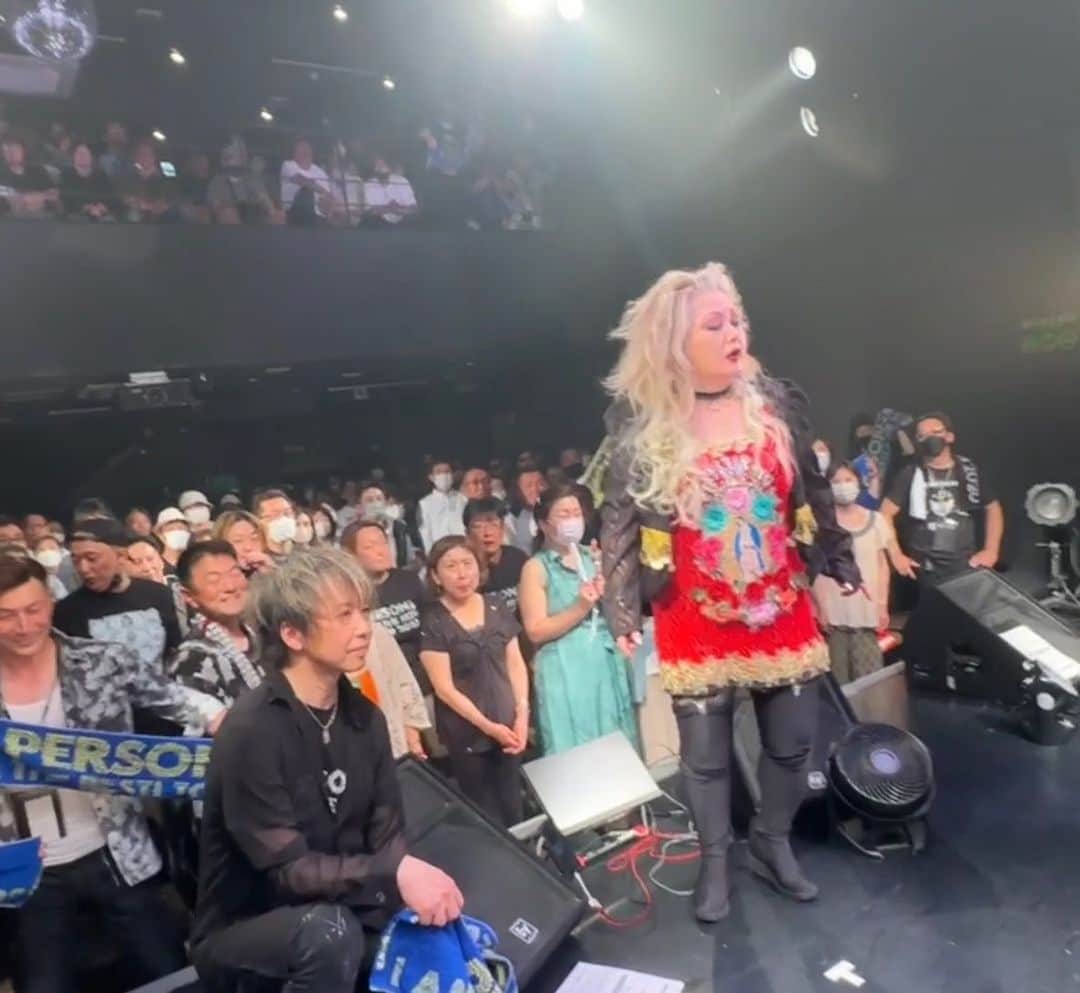 JILLのインスタグラム：「やっと札幌のトピック動画を PtoPにアップしました‼️  次は日曜日の東京ライブでーす。  #7月02日_ヒューリックホール東京 —————————————- PERSONZ「I AM THE BEST TOUR」 6月18日_高知県立県民文化ホール グリーンホール 6月24日_札幌CUBE GARDEN 7月02日_ヒューリックホール東京 7月22日-仙台rensaホール 7月23日_函館金森ホール 8月04日_名古屋ダイアモンドホール 8月05日_大阪クラブクワトロ 8月11日_新潟LOTS 8月12日_高崎芸術劇場スタジオシアター 8月26日_福岡電気みらいホール —————————————-  #jillpersonz  #personz  #youtubepersonzチャンネル #note  #jillpersonz  #エアプレ #JILLプレ #ラジオ高崎 #三味線jill屋」