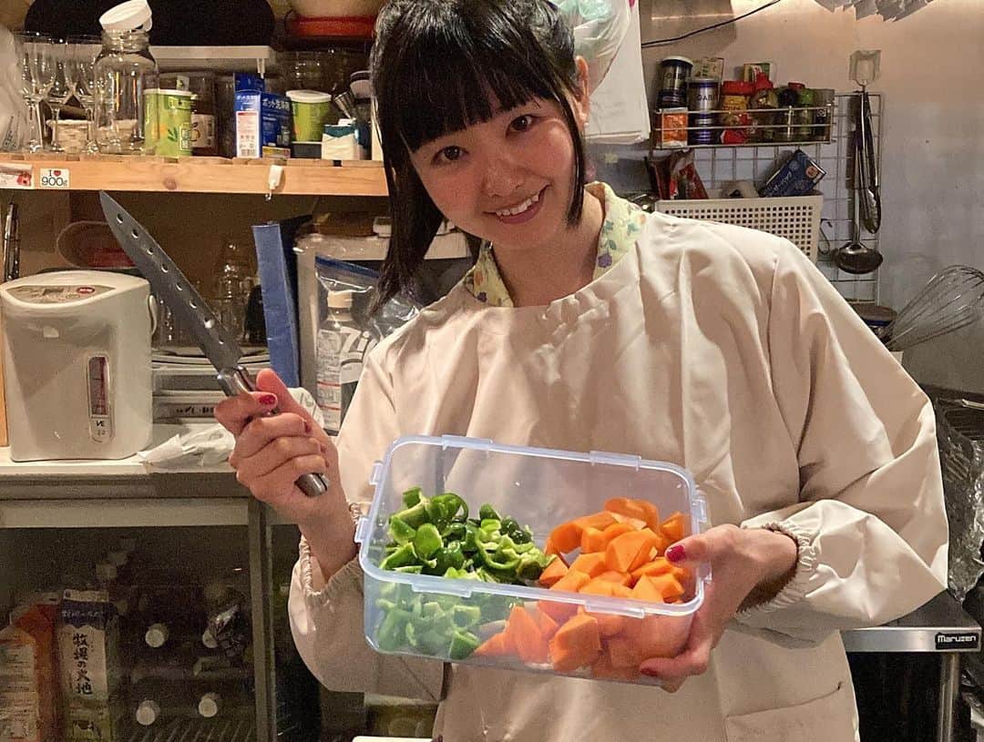 中村千尋さんのインスタグラム写真 - (中村千尋Instagram)「🔪  千尋食堂で作ったキーマカレーとポテトサラダ 楽しかったなぁ 老後にでも定食屋やりたい」6月28日 10時03分 - nanakanakamurachihiro