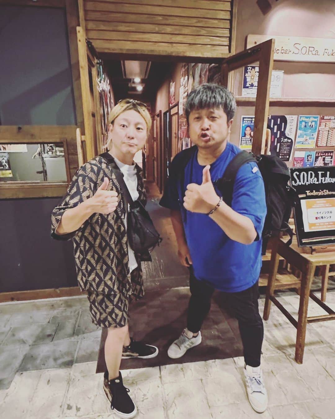 大谷ノブ彦のインスタグラム：「松隈さんとのトークライブ めちゃくちゃ面白かった  結構赤裸々だった 福岡から世界へ そんな話も最後にした わりと本気だ  やっぱり 松隈さんは天才だ  今年は 城島のフェス 呼んでもらえそう  8月27日は大分 城島へ  配信 30日まで 1000円です  観てやってください  マジでオススメです  dienojiohtanitalklive.peatix.com  ＃松隈ケンタ ＃BiSH  ＃ダイノジ ＃ダイノジ大谷」