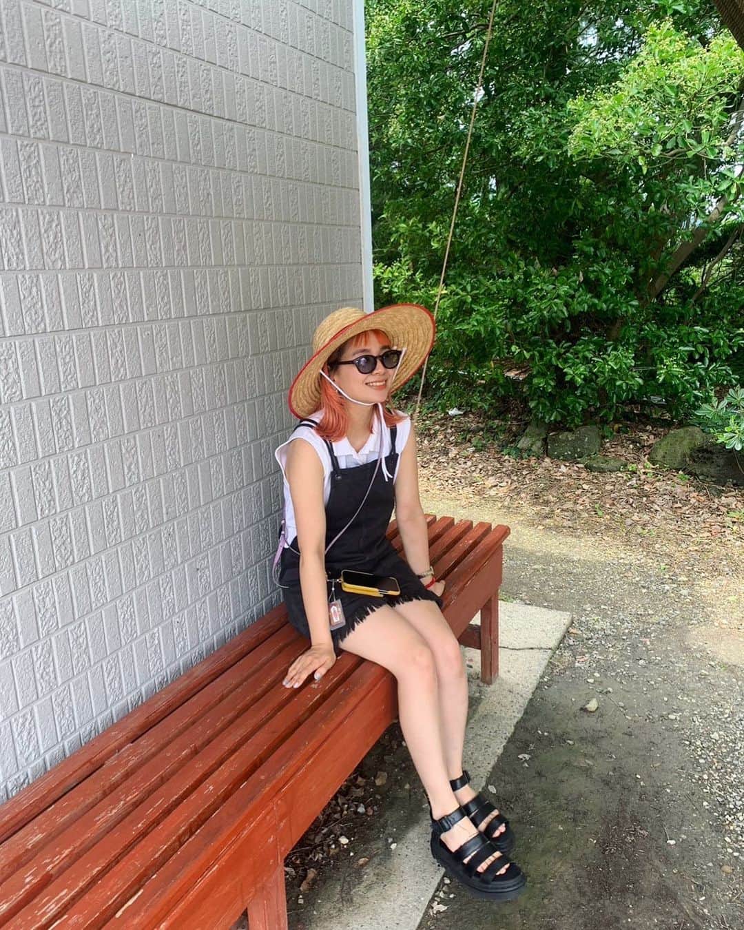 もものインスタグラム：「今日じゃないけど☀️  Photo by @riho_yoshioka」