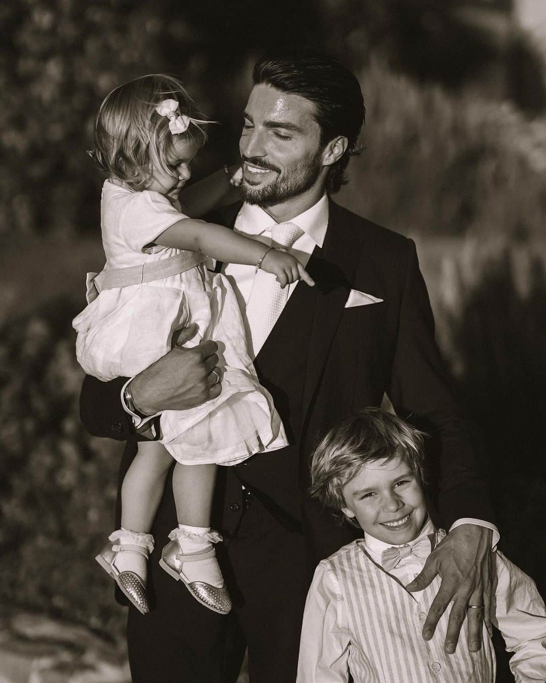 Mariano Di Vaioのインスタグラム：「My first love & my last ♥️ @miaannabelledivaio」