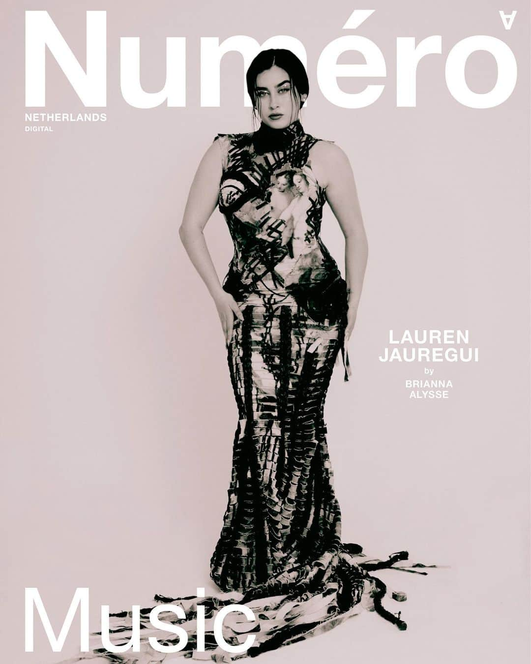 ローレン・ハウレギのインスタグラム：「✨27 on the 27th✨ it’s my golden year🥰 and I couldn’t think of a more magical way to bring it in then with this beautiful cover for @numero_netherlands 🤍 thank y’all so much for having me✨ My heart feels so full and aware today. So much gratitude for all of the growth and shedding that this past year required of me. I’m so grateful to be going into this year of my life centered, sober and at peace with the pace of life. Aligned with Spirit and my higher self more than ever and giving myself the grace to just be alive without any requirements or expectations of what that’s supposed to look like at this point. I have a deep love and respect for myself that I had been looking for externally for so long; it feels so good to be able to give it to myself unapologetically and embrace the amount of love that was already there for me to receive. Thank you for being with me on this journey!  Photographer: Brianna Alysse @brialysse Photo Editor: Kwami Lee @notemplate.xyz  Stylist: Raz Martinez @itsmerazzie Assisted by @_jusconrad  Make-up: Vittorio Masecchia @vittoriomasecchiabeuty Hair: Nathaniel Dezan @nathanieldezan Producer: Danielle Hawkins @daniellehstyles @tunnelmediagroup Editor: Timi Letonja @timiletonja Interview: Jana Letonja @janaletonja Cover design: Arthur Roel Offzen @arthurroeloffzen Market by @celineazena  Extra special thanks to you @itsmerazzie for believing in me and going above and beyond as you do. & to @chantalfelice 🤍」