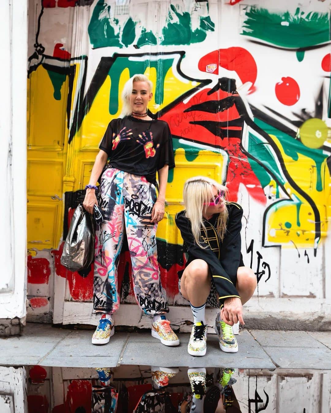 NERVOさんのインスタグラム写真 - (NERVOInstagram)「For all your travel buffs, guess which city this is?? 🫣💫📸🤳🗺️🌏」6月28日 2時24分 - nervomusic