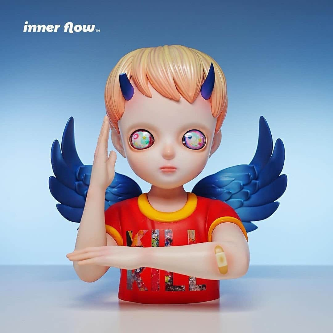 下田ひかりさんのインスタグラム写真 - (下田ひかりInstagram)「Available now for pre-order‼️ @innerflow_official   I Do Not Know My Enemy - Boy💪👼 Edition of 99 27 x 21 x 29cm Resin  📫 Ships September 30th, 2023.  ❣️Link in bio❣️ 🔗 https://innerflowart.myshopify.com/products/i-do-not-know-my-enemy-boy  These portraits are a child that is posed to defeat the “enemy” of this world (the fighting poses mimic those of Japanese action heroes) and addresses my own questions like, “Who is our true enemy? Why do we choose to fight, and who to kill? The pose is inspired by Ultraman, a pose he makes before he attacks an enemy. 👊🔥  #hikarishimoda #innerflow #ultraman #kaiju #art #contemporaryart #limitededition」6月28日 3時18分 - hikarishimoda