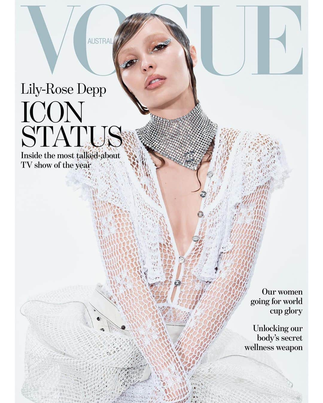 Vogue Australiaさんのインスタグラム写真 - (Vogue AustraliaInstagram)「@Binge’s #TheIdol has been making waves from the moment it appeared on screens, but for @LilyRose_Depp and @TroyeSivan — #VogueAustralia’s July cover stars — it was an exercise in creativity and pushing boundaries. “We know that we’re making something provocative and we are not shying away from that. That’s something I knew I was setting out to do from the beginning. I was never interested in making something puritanical. It’s okay if this show isn’t for everyone and that’s fine – I think all the best art is [polarising],” says Depp. At the link in bio, read the full interview and take a look at their shoot from our issue, on stands July 3.   On one of three collectable covers, #LilyRoseDepp wears @ChanelOfficial.   Styled by @ChristineCentenera, photographed by @Studio_Jackson, words by @HannahRoseRose, Hair (Lily-Rose Depp) @hairbySamMcknight, Hair (Troye Sivan) by @SophieRobertshair, make-up by @IsamayaFfrench, manicure by @AdamSlee_, set design by #TillyPower, talent director @Rikki_Keene, production by @honorhellonprod, @CharlotteMelissaRose」6月28日 5時04分 - vogueaustralia