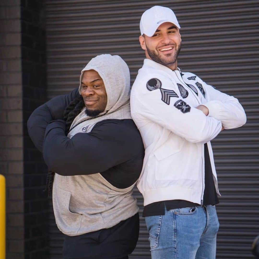 のインスタグラム：「MOMENTS and this is just the beginning.💪🏾  Shoutout to @david_ryderwear for creating a brand that continuously pushes the boundaries and sheds light onto the idea of limitless possibilities.  @ryderwear @ryderwearshoes  #KaiGreene #Ryderwear #Ryderwearshoes」