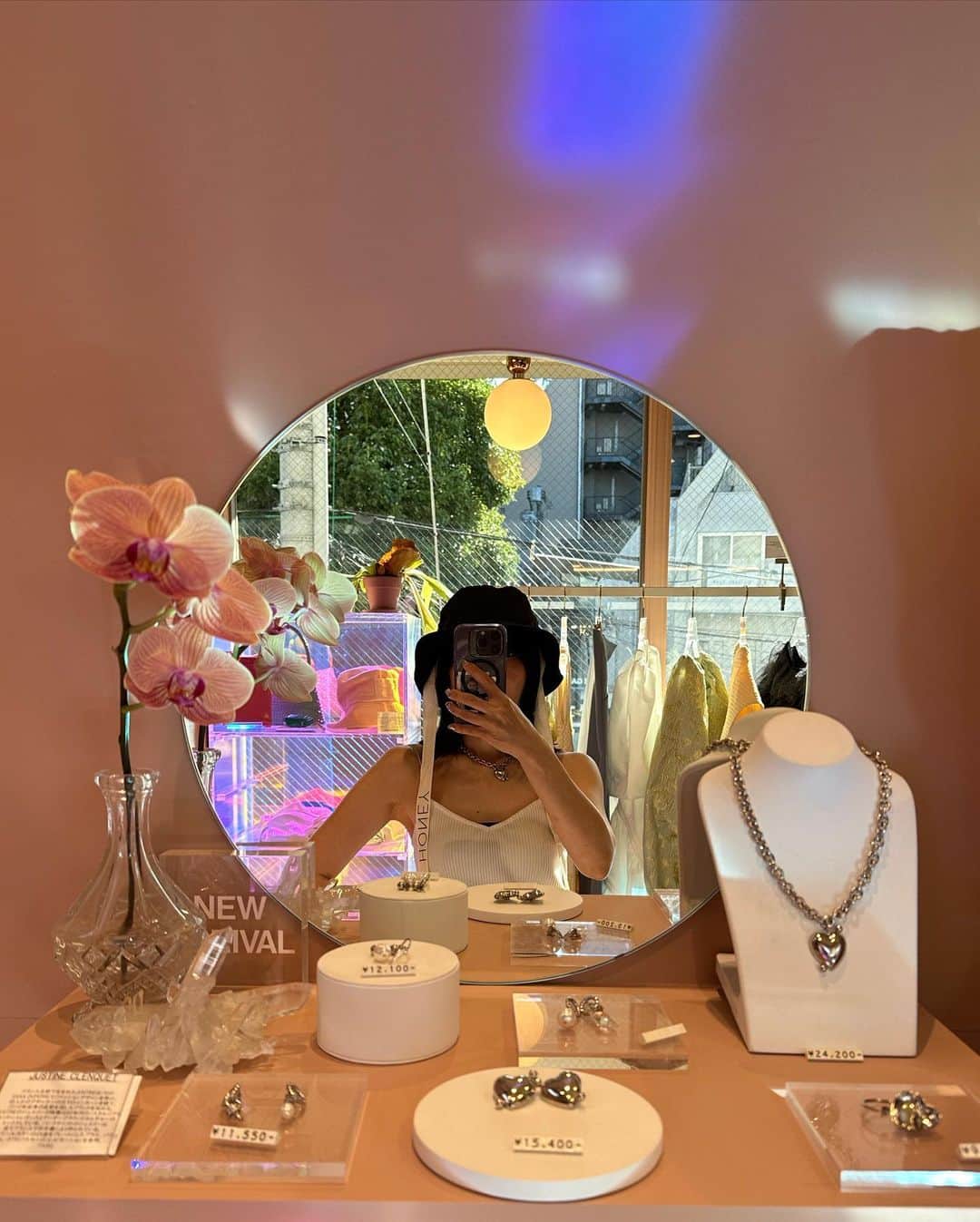 簑島三佳のインスタグラム：「🌈🌈🌈  @honeymihoney_official  #HONEYMIHONEY」