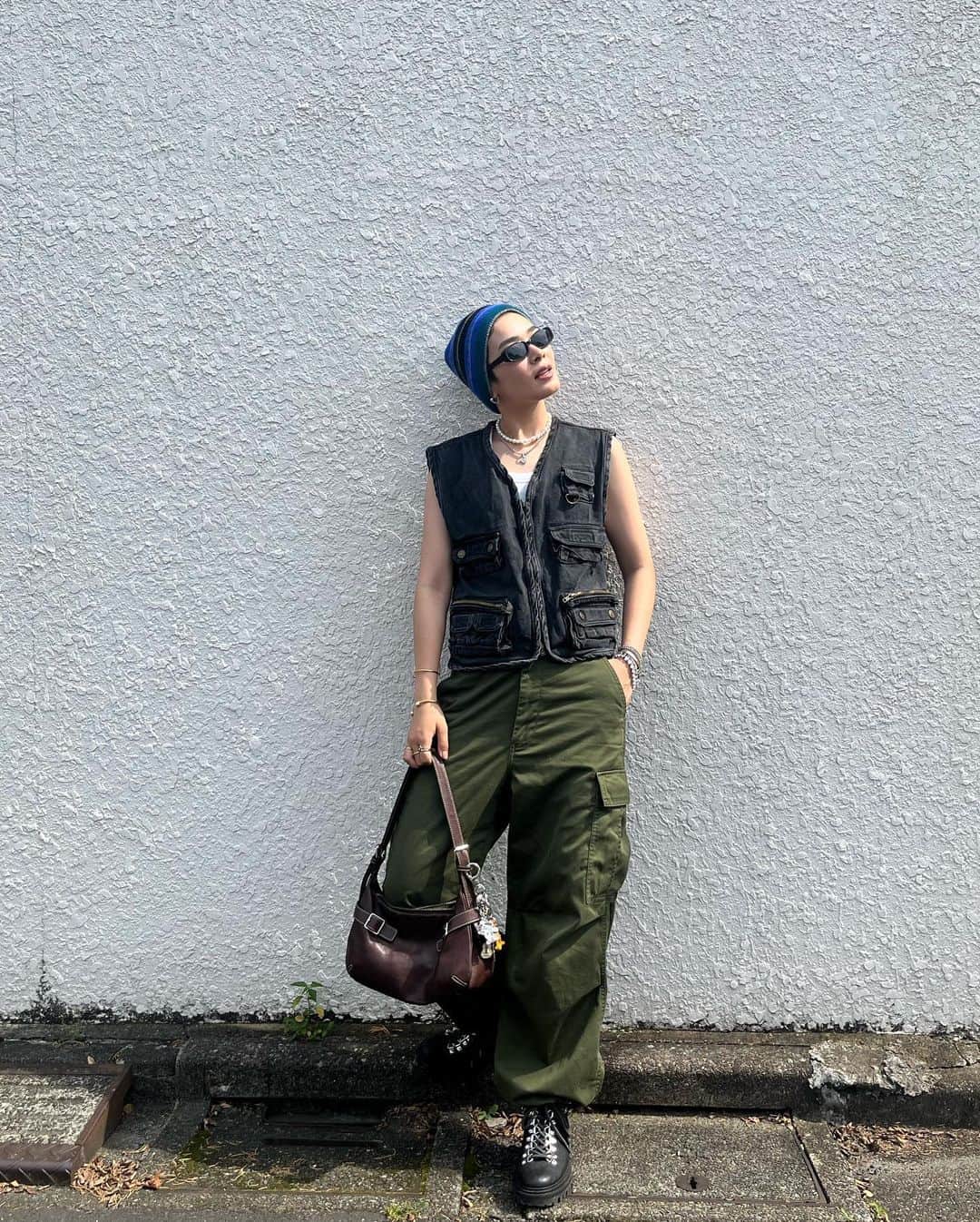 畠山千明さんのインスタグラム写真 - (畠山千明Instagram)「毎日のゆる〜い洋服達✊🏻✊🏻 コーディネート載せてほすゥ〜とよく言われるのですが、毎日主婦生活なので人が帰ってくる時間にはもう日が落ちてるとです。 なので人といる時は忘れないかぎり撮ってもらうんだけど、撮ったこと忘れて時差がでてしまう今日この頃。」6月28日 18時17分 - hatakeyama_chiaki