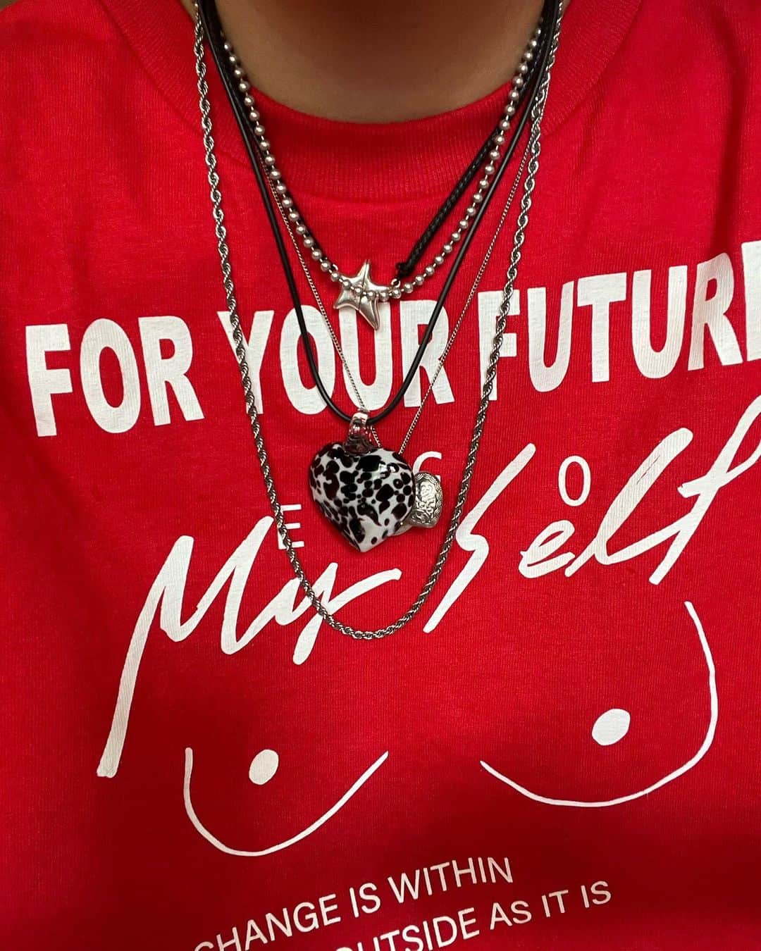 畠山千明さんのインスタグラム写真 - (畠山千明Instagram)「毎日のゆる〜い洋服達✊🏻✊🏻 コーディネート載せてほすゥ〜とよく言われるのですが、毎日主婦生活なので人が帰ってくる時間にはもう日が落ちてるとです。 なので人といる時は忘れないかぎり撮ってもらうんだけど、撮ったこと忘れて時差がでてしまう今日この頃。」6月28日 18時17分 - hatakeyama_chiaki