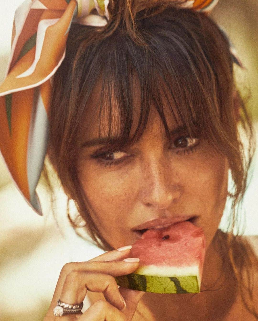 ペネロペ・クルスさんのインスタグラム写真 - (ペネロペ・クルスInstagram)「@marieclairefr @lancomeofficial 🌸🌸」6月28日 18時31分 - penelopecruzoficial