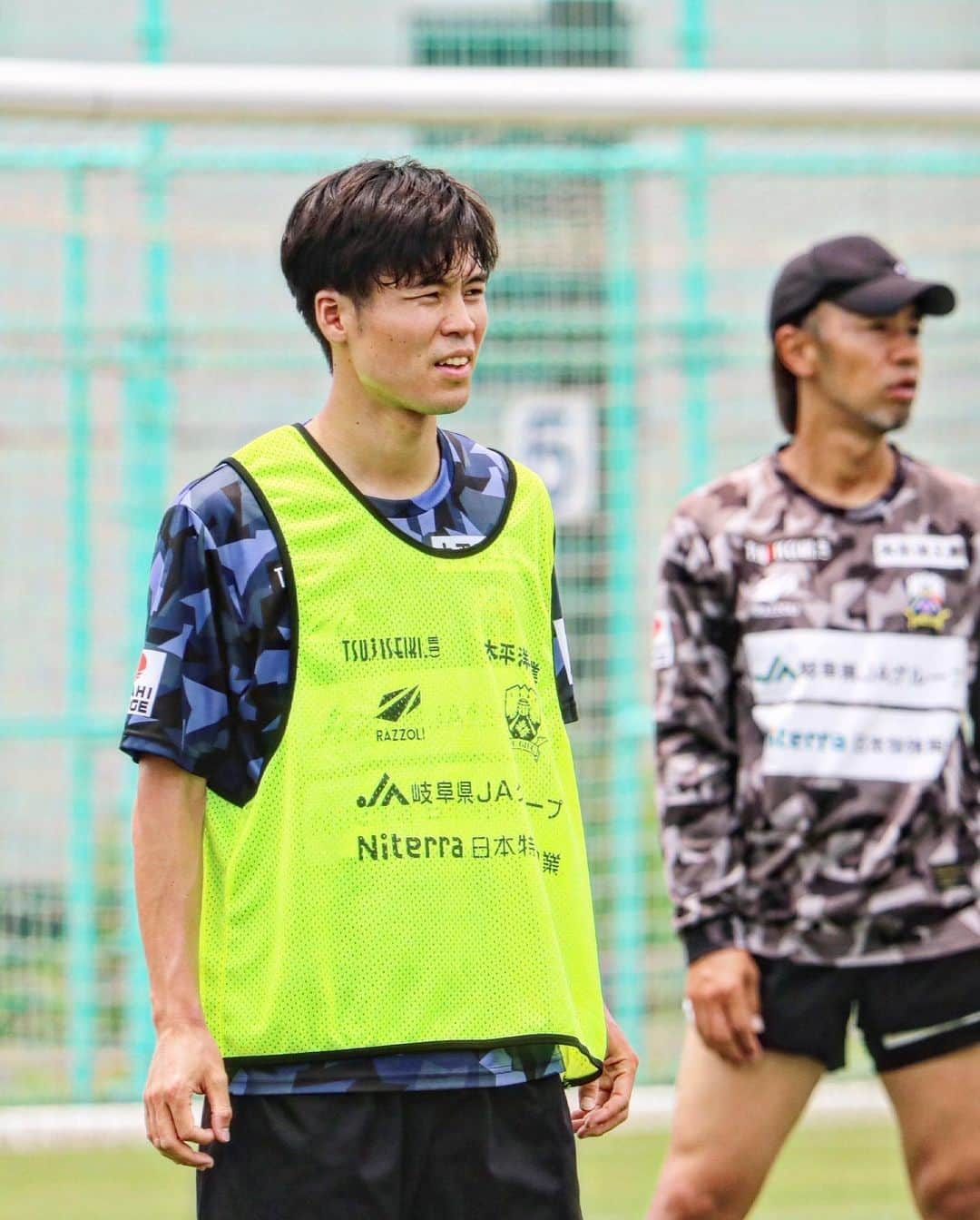 ＦＣ岐阜さんのインスタグラム写真 - (ＦＣ岐阜Instagram)「. 【いわて戦まであと❹日🍀】 6.28(Wed)  TRAINING PHOTO📸  #fcgifu #FC岐阜 #MOVEYOURHEART #宇賀神友弥 #遠藤元一 #川上竜 #松本拓也 #松本歩夢 #柏木陽介 #久保田和音 #生地慶充 #萩野滉大 #林祥太郎」6月28日 18時47分 - fcgifu