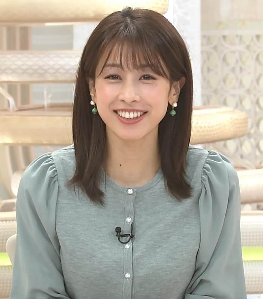 加藤綾子のインスタグラム：「#加藤綾子 #かとうあやこ#かとぱん#人妻#美人#カトパン#女子アナ#フリーアナウンサー #アナウンサー」