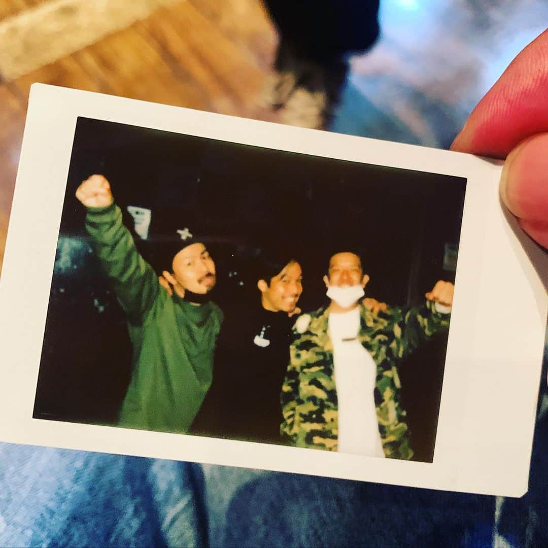 こーいちのインスタグラム：「太陽が丘に3人集まるで！ 泣けるで！  #京都大作戦初出店鉄板粉もん酒場sambu #いつもありがとう桜井食堂とDragonAsh」
