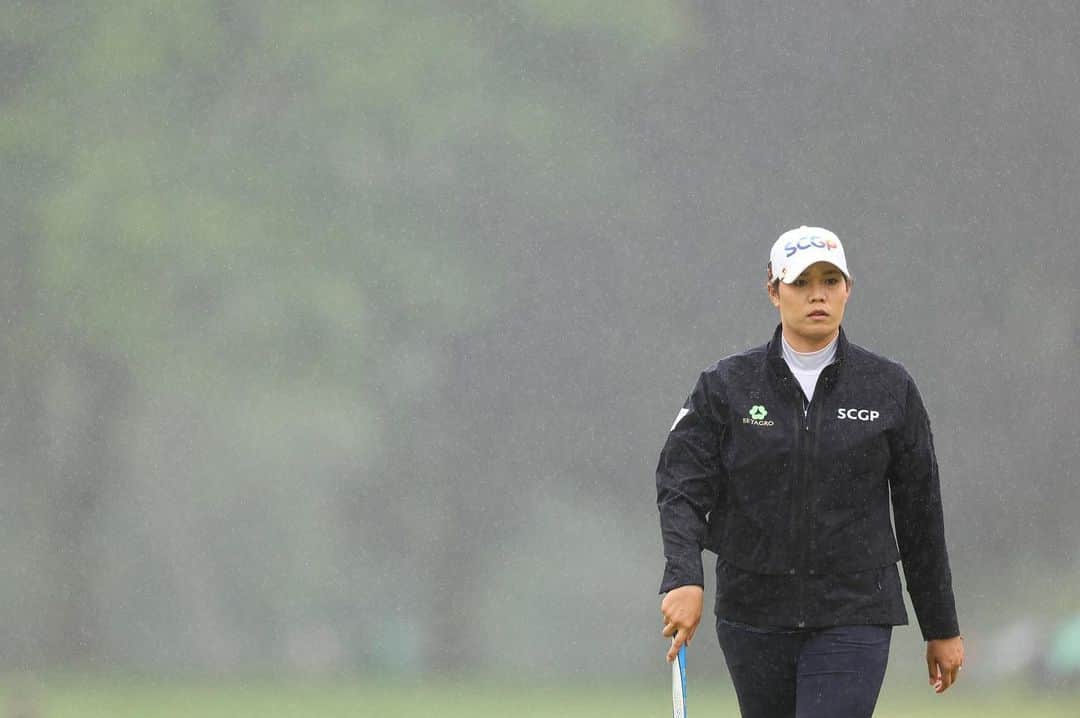 アリヤ・ジュタヌガーンのインスタグラム：「I had a great time at LPGA’s second major of the season despite the tough weather conditions!! Congrats and what a fantastic win for Ruoning Yin!!!!🥳🥳 Thank you everyone for working so hard last week at the KPMG Women's PGA Championship at Baltusrol Golf Club! It was a true testament of a great championship!」