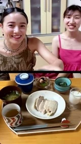 屬美於のインスタグラム：「@no.316.norika   今日のお昼は発酵講師ママの友人と❤️☺️🙏 夏にうれしい情報たくさんなのでぜひ観てみて下さいね！！  のりぴーのインスタグラムもぜひ🌈🌈」