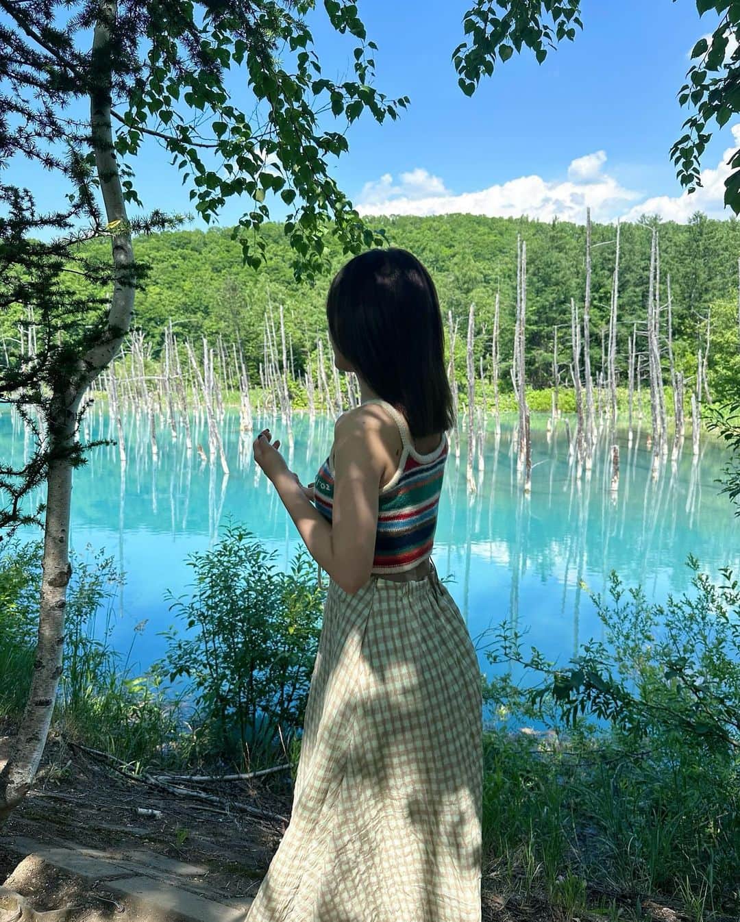 美月さんのインスタグラム写真 - (美月Instagram)「青い池🐬 . #青い池 #北海道投稿最後　#美月」6月28日 11時42分 - lxxe_myself.8