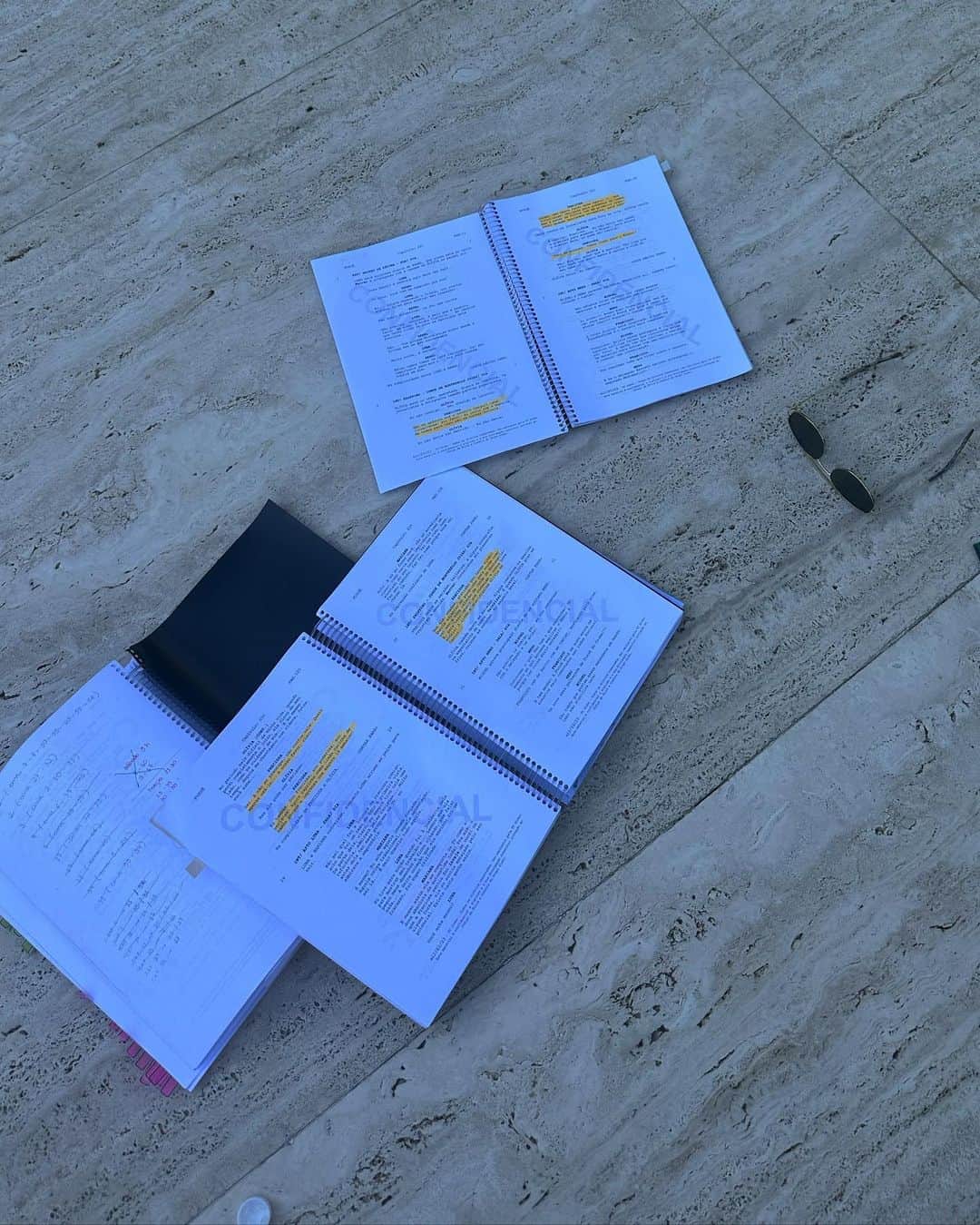 マリーナルイバルボサさんのインスタグラム写真 - (マリーナルイバルボサInstagram)「Um álbum aleatório com pedaços de vida real que provavelmente não vai ter engajamento sendo postado as 2 da manhã mas que eu tô afim de postar agora. Fim 🙃」6月28日 14時08分 - marinaruybarbosa