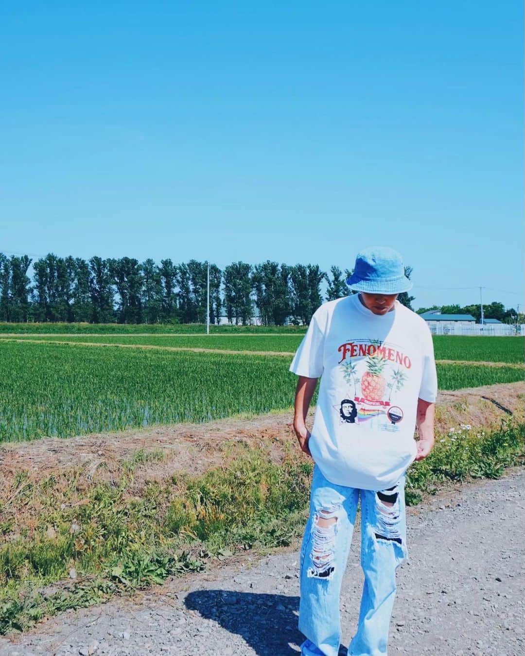 のインスタグラム：「なとぅ☀️🎐  いよいよ今週末の余市公演から道内ツアーがスタート🍍 まだまだ音楽人生を全力で楽しみます☺️ 2023年の10周年イヤー、共に駆け抜けましょう🍉✨」