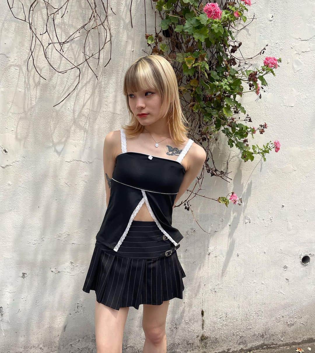 NADIAさんのインスタグラム写真 - (NADIAInstagram)「🥀♡…new in…♡🥀  -camisole- ¥4,690[tax in]  -skirt- ¥4,690[tax in]  その他小物もNadiaの物になります！ お気軽にお問い合わせ下さい♪ @nadia_corazon」6月28日 14時45分 - nadia_corazon