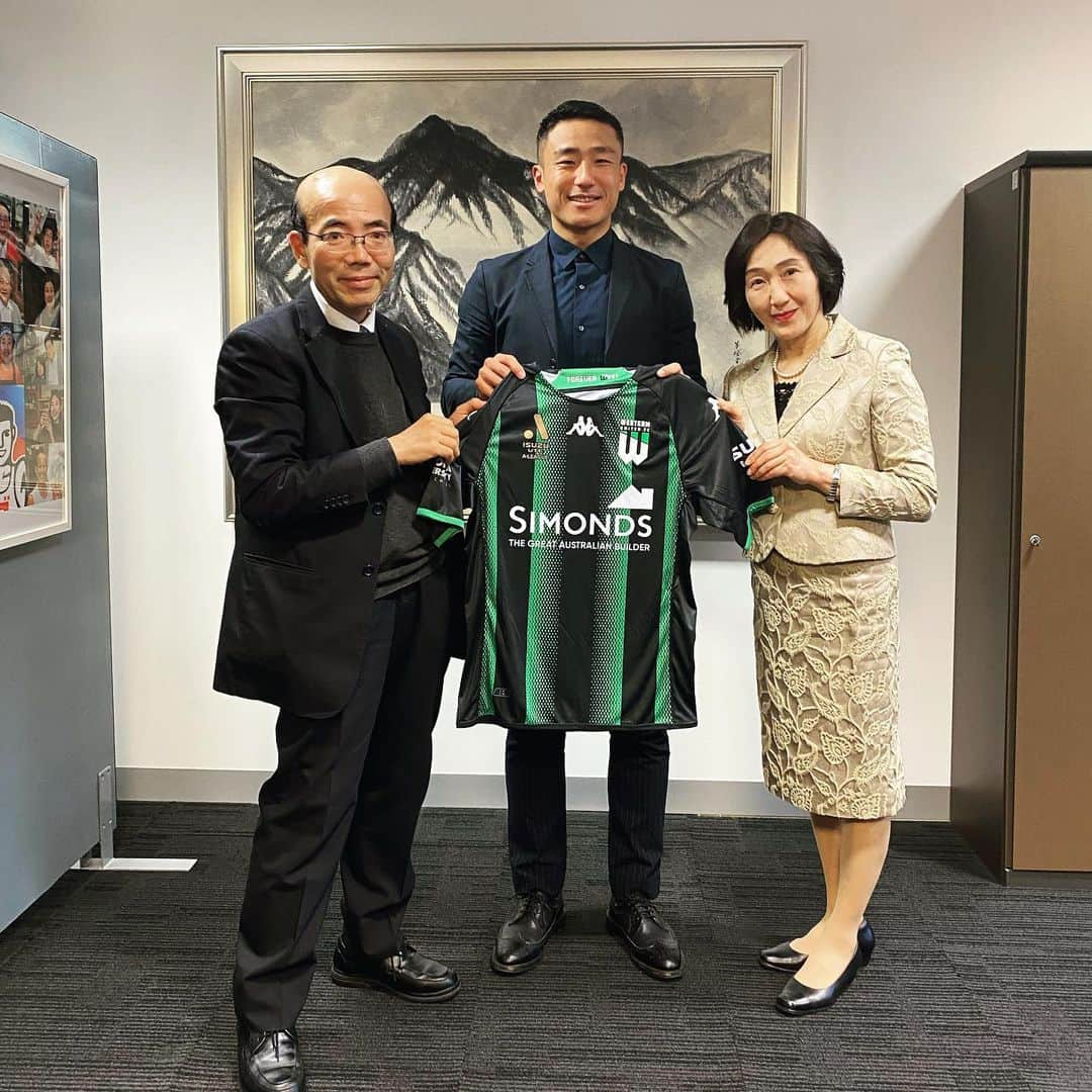 今井智基さんのインスタグラム写真 - (今井智基Instagram)「Consul General Shimada, Consulate General of Japan in Melbourne.  在メルボルン日本領事館の島田総領事夫妻にお会いしてきました。」6月28日 15時33分 - tomoki_imai.jp