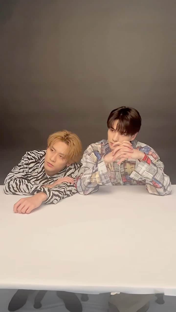 JJのインスタグラム：「✨BALLISTIK BOYZさんメイキング動画✨  皆様、@ballistik_fext さんの新曲『Ding Ding Dong』はもうチェックしていただけましたでしょうか？🎶  カップリング曲「All About U」になぞらえて“恋愛”にまつわるお悩みを募集し、メンバーの皆さんに答えてもらいました🫶彼氏感溢れるお写真もぜひチェックしてみてください🤭💕  記事はトップ画面のリンクおよびストーリーズからご覧いただけます👀✨  #日髙竜太 #加納嘉将 #海沼流星 #深堀未来 #奥田力也 #松井利樹 #砂田将宏 #BALLISTIKBOYZ #BBZ」