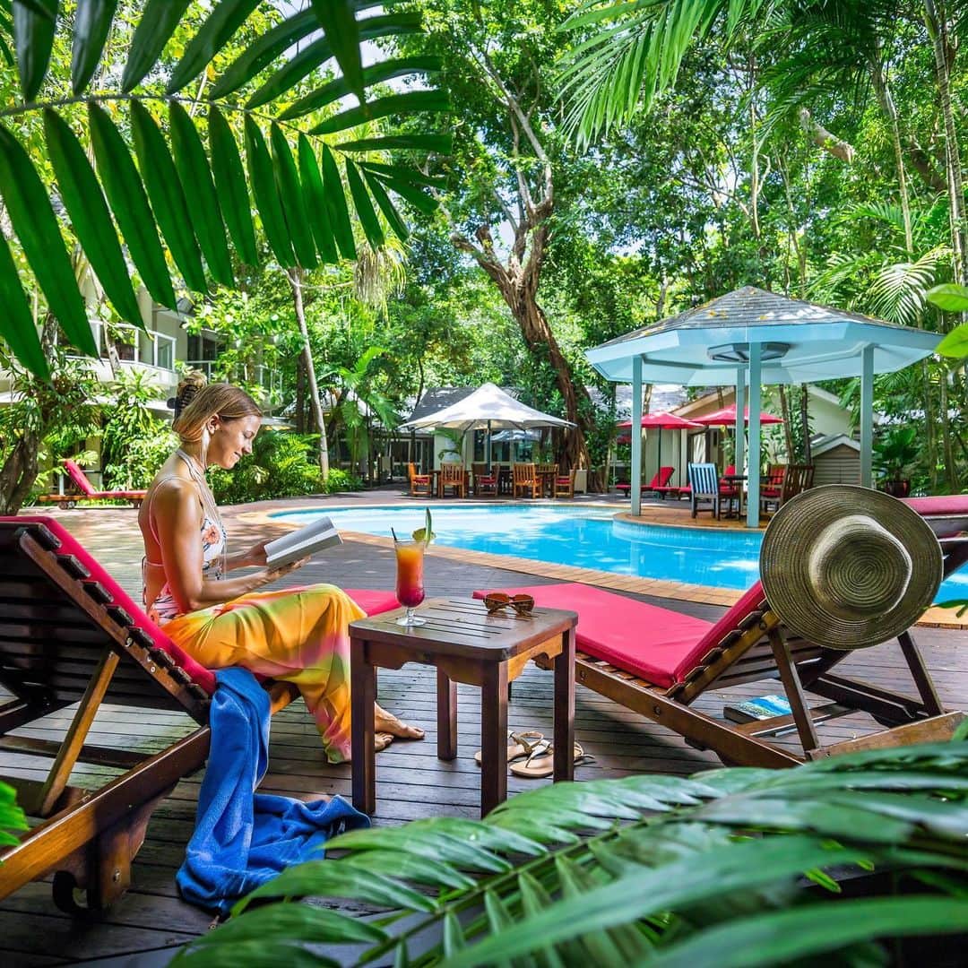 旅行比較サイト・トラベルコ 理想の旅を、いちばん安く。さんのインスタグラム写真 - (旅行比較サイト・トラベルコ 理想の旅を、いちばん安く。Instagram)「#ケアンズ / オーストラリア  6月28日から羽田―ケアンズ線にヴァージン・オーストラリア航空が新規就航！　ケアンズ旅がより身近になります♪  🦩1年中泳ぐことのできるグレートバリアリーフ 🦩アマゾンより古いと言われる熱帯雨林  🦩地産地消のレストラン、写真映えするカフェ など訪れるべきところは盛りだくさん！  今年の夏休みは、ケアンズへ行きませんか？ https://www.tour.ne.jp/w_special/cairns/   ━━━━━━━━━━━  📍 #ケアンズ （オーストラリア）  ━━━━━━━━━━━  Photo: Tourism Tropical North Queensland,Masahiro Hirano   ********** あなたが旅先で出合った素敵な風景に #トラベルコ または #travelko をつけて投稿してみてください📷 こちらのアカウントで紹介させていただくかも！  投稿を見て「行きたい！」と思ったら保存でクリップ。 フォロー＆いいねもお願いします🌟   ********** 国内海外1500以上の旅行サイトをまとめて比較！ 旅行の最安値を探すなら「トラベルコ」  プロフィール欄のURLから早速検索🔍  @travelko_official  #ケアンズ #オーストラリア #cairns #ヴァージンオーストラリア航空 #virginaustralia #グレートバリアリーフ #世界遺産 #queensland #ケアンズ旅行 #ケアンズ観光 #海外旅行 #海外の絶景 #worldtrip #worldtravel #絶景 #フォトジェニック #ファインダー越しの私の世界 #旅行好きな人と繋がりたい #写真好きな人と繋がりたい #女子旅 #一人旅 #旅行好き #旅 #旅行 #観光 #trip #travelko #トラベルコ」6月28日 17時24分 - travelko_official