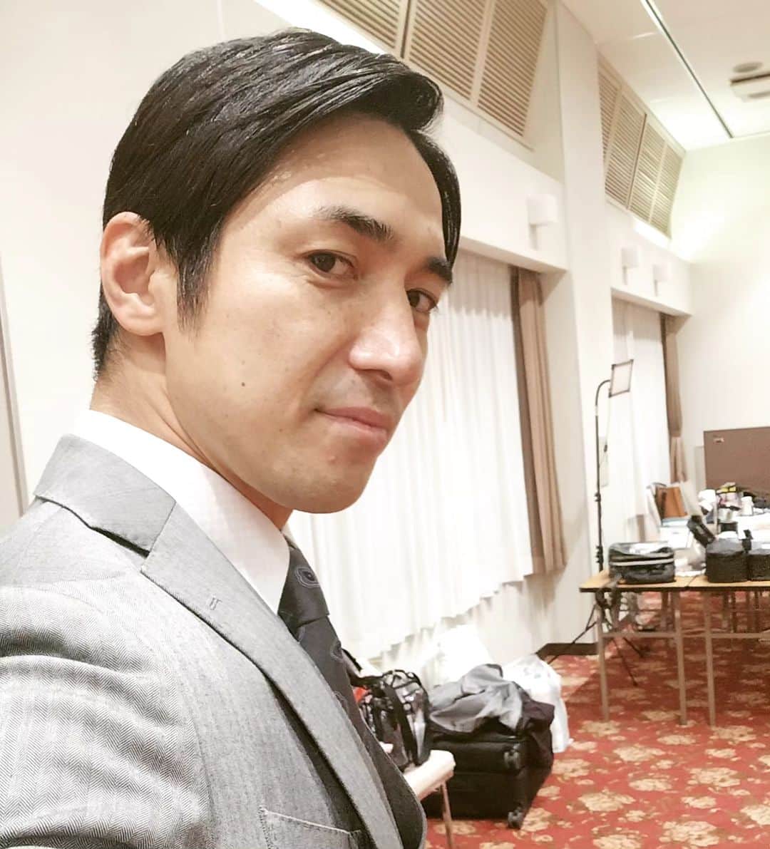高橋光臣のインスタグラム：「『隣の男はよく食べる』最終回は今日深夜１時放送です！是非お楽しみに。 篠原部長はあなたの心に残りましたか？ #隣の男はよく食べる #篠原 #篠原部長 #よく食べ #高橋光臣」