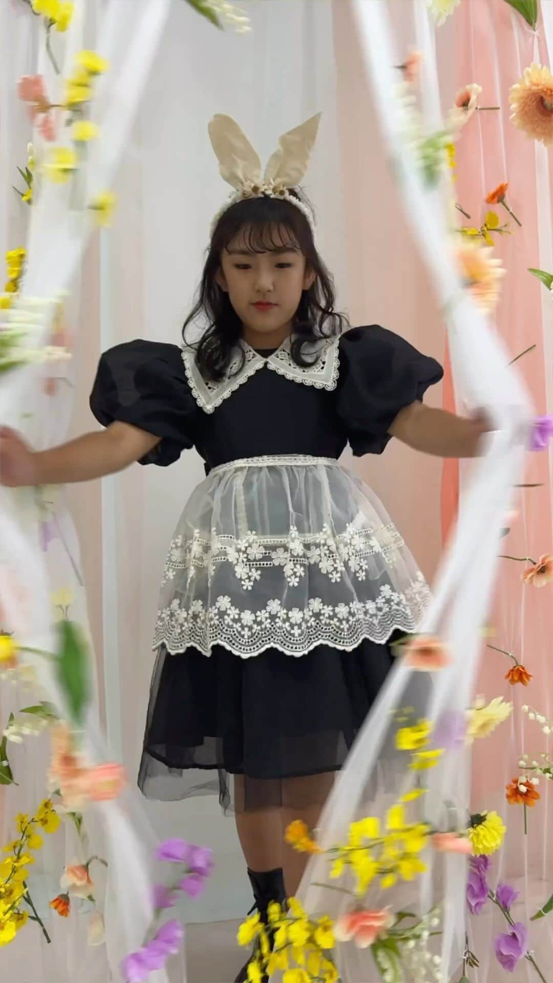 のインスタグラム：「TWICE「Hare Hare」のNGバージョンw ヨロヨロヨロッ、、、」