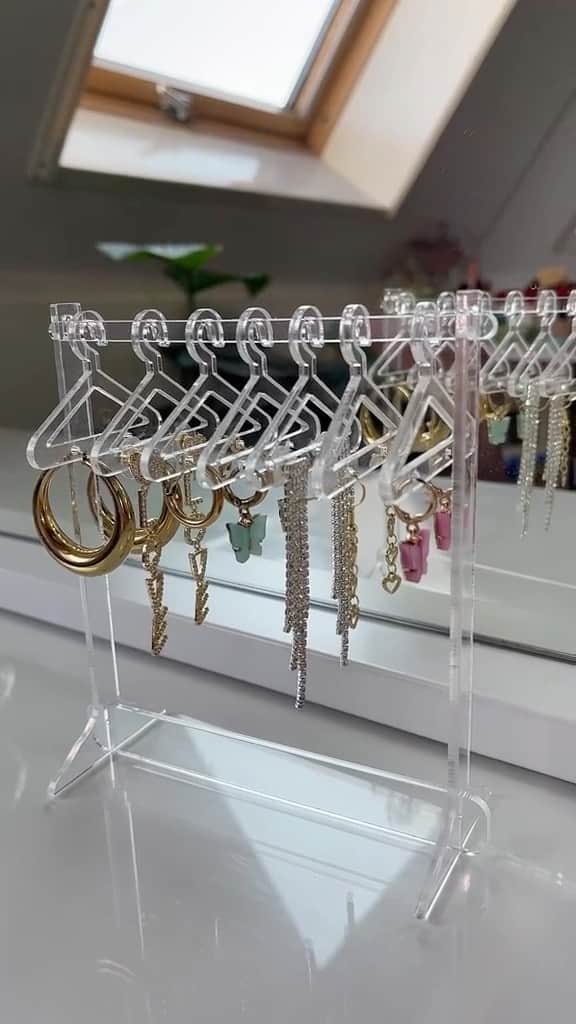 SHEINのインスタグラム：「Do we really need them? Maybe 🤔 Are we still gonna buy them? Definitely 😅  @chiarabrands  🔎11738806 11096745  #SHEIN #SHEINforAll #SHEINstyle #saveinstyle」