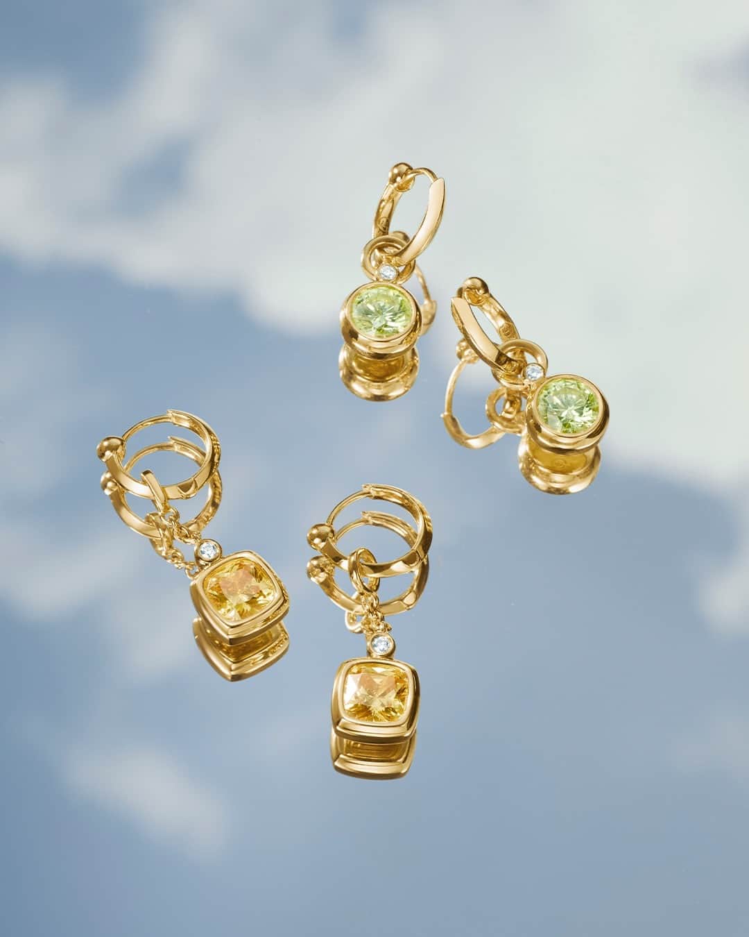 モバードのインスタグラム：「Bright ideas. The perfect #Movadojewelry gemstone earrings for every occasion. Explore all our jewelry designs exclusively at Movado.com」