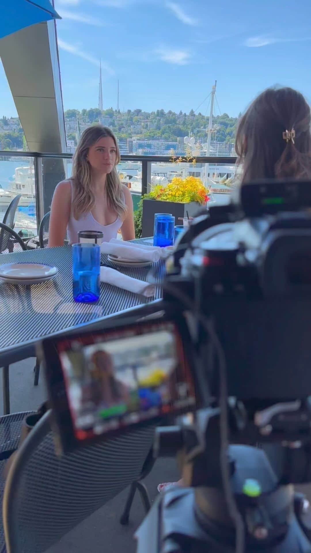 Monica Churchのインスタグラム：「TV show vibes with @monicachurch 🙌🏻  #cinematography #filmmakers #tvshow #filmproduction #producer #creative #camera #cameraoperators #seattle」