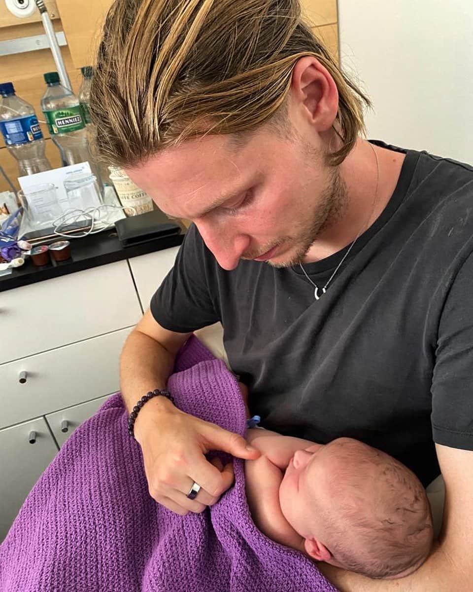 マルク・ホルンシュのインスタグラム：「Welcome, Vin ❤️ 26/06/23」