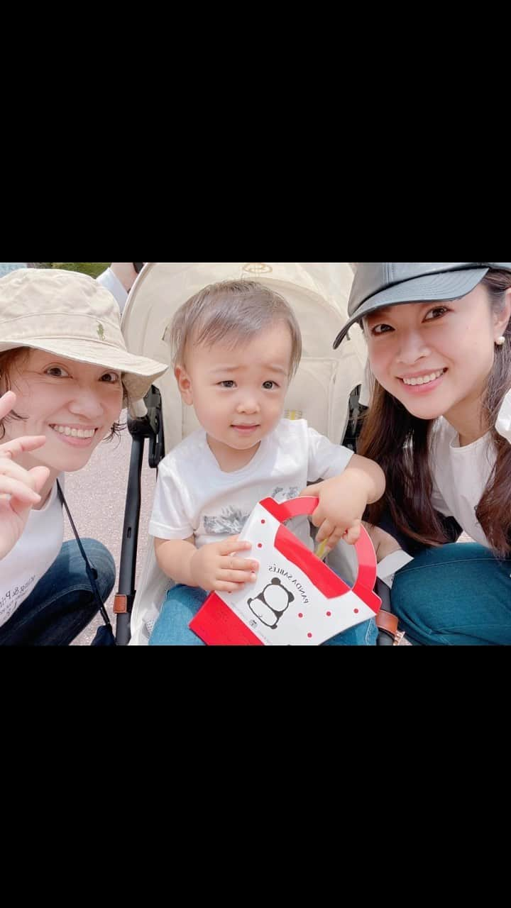 Kozue Kawabeのインスタグラム：「王子動物園🐘♡ 来週舞台でお留守番続き。あけみさんが一緒に動物園に行ってくれました♡ 聖母のサポートでイヤイヤ期な息子とも動物園楽しめました🥺ありがとうございます♡  王子動物園、動物みやすいし、程よい広さでよかったです❣️」