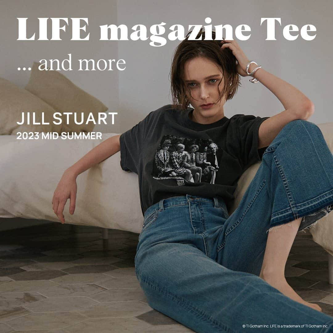 JILLSTUARTさんのインスタグラム写真 - (JILLSTUARTInstagram)「. 【LIFE magazine Tee】 ...and more  JILL STUART 2023 MID SUMMER  The essence of summer daily style with photo printed t-shirts of fashion moments from LIFE magazine.  ◆LIFE magazine Tシャツ ¥8,250（税込）  #JILLSTUART #ジルスチュアート #LIFETシャツ #LIFEmagazine #MIDSUMMER #Tシャツ #Tシャツスタイル」6月28日 20時21分 - jillstuart.jp