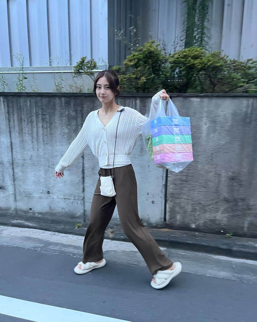 大西陽羽さんのインスタグラム写真 - (大西陽羽Instagram)「一緒に買い物いこー？」6月28日 20時48分 - 0024_aki