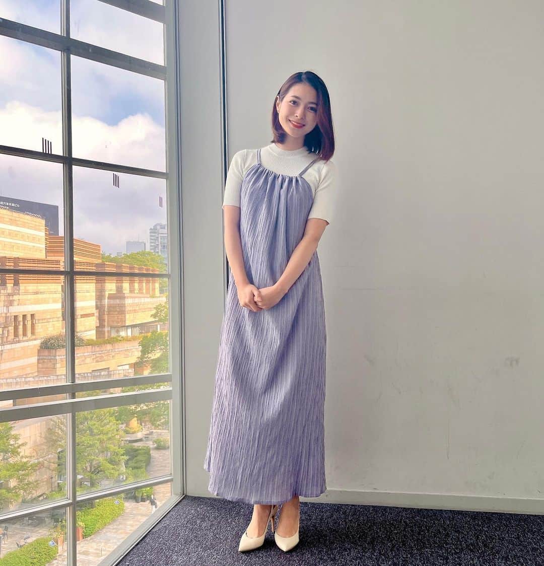 住田紗里のインスタグラム：「毎日暑いですね🥵 今日と昨日のグッド！モーニングの衣装です  1,2枚目 トップス clear（@clear.official）  ワンピース Million Carats（@millioncarats_official）  3,4枚目 トップス•スカート clear（@clear.official）  #グッドモーニング#衣装#clear#millioncarats#テレビ朝日#テレ朝#テレビ朝日アナウンサー#アナウンサー#住田紗里」