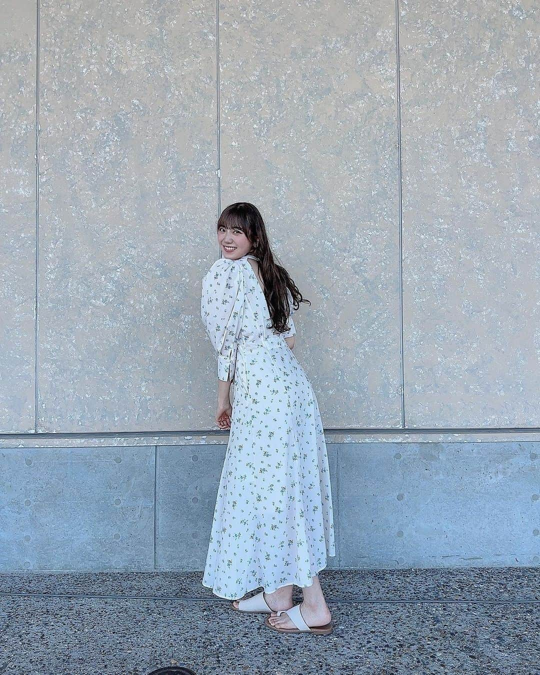 藤崎未夢さんのインスタグラム写真 - (藤崎未夢Instagram)「♡  先日のオフラインのときのお洋服  背中がざっくり開いてるのが かわいすぎる〜〜🫶🏻」6月28日 21時09分 - miyu_miyu_ngt48