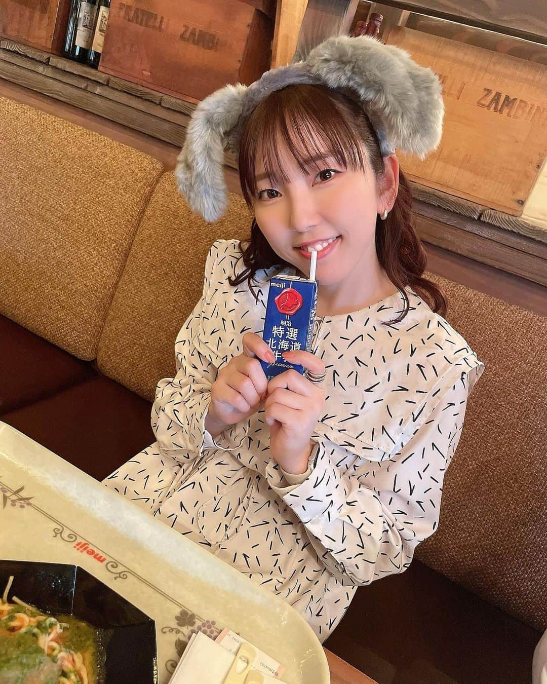 木下望のインスタグラム：「・ ・ 食べるために生きてる！！！」