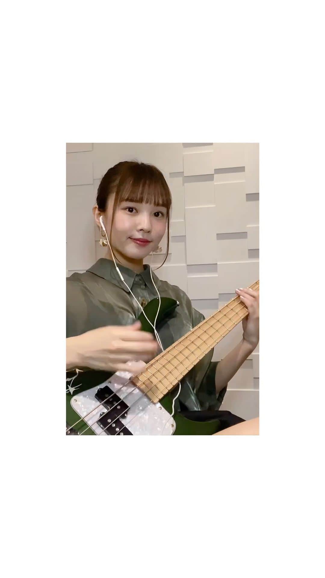 MINAのインスタグラム：「That's What I Like / Bruno Mars  弾いてみました＾＾」