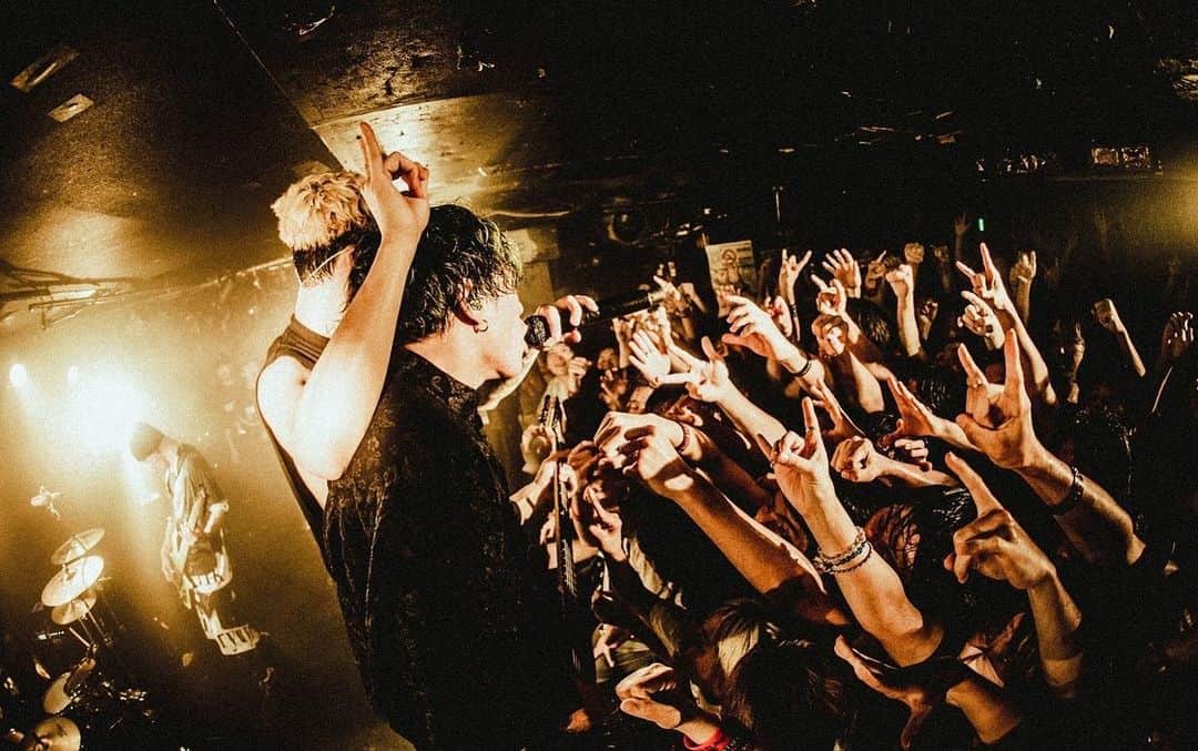 coldrainさんのインスタグラム写真 - (coldrainInstagram)「“RE:ADMISSION” LIVE HOUSE TOUR 2023 at 千葉LOOK  Photos by @yamada_mphoto   #coldrain  #SWEETSIXTEEN」6月28日 22時10分 - coldrain_official