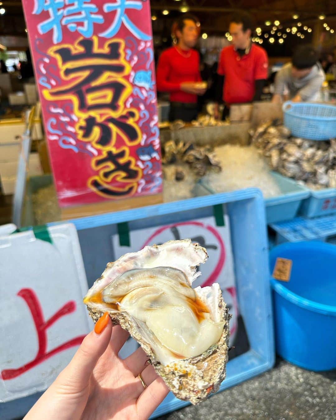 松井貴香さんのインスタグラム写真 - (松井貴香Instagram)「.  この前行った茨城たのしかったな〜🚘  初の那珂湊では大好きな生牡蠣をいっぱい食べれて、 市場寿司のお寿司はネタが大きくて 美味しくて最高でした🤤🐟  夏いろんなところ行きたいなーーーー .」6月28日 22時11分 - kiko414_m