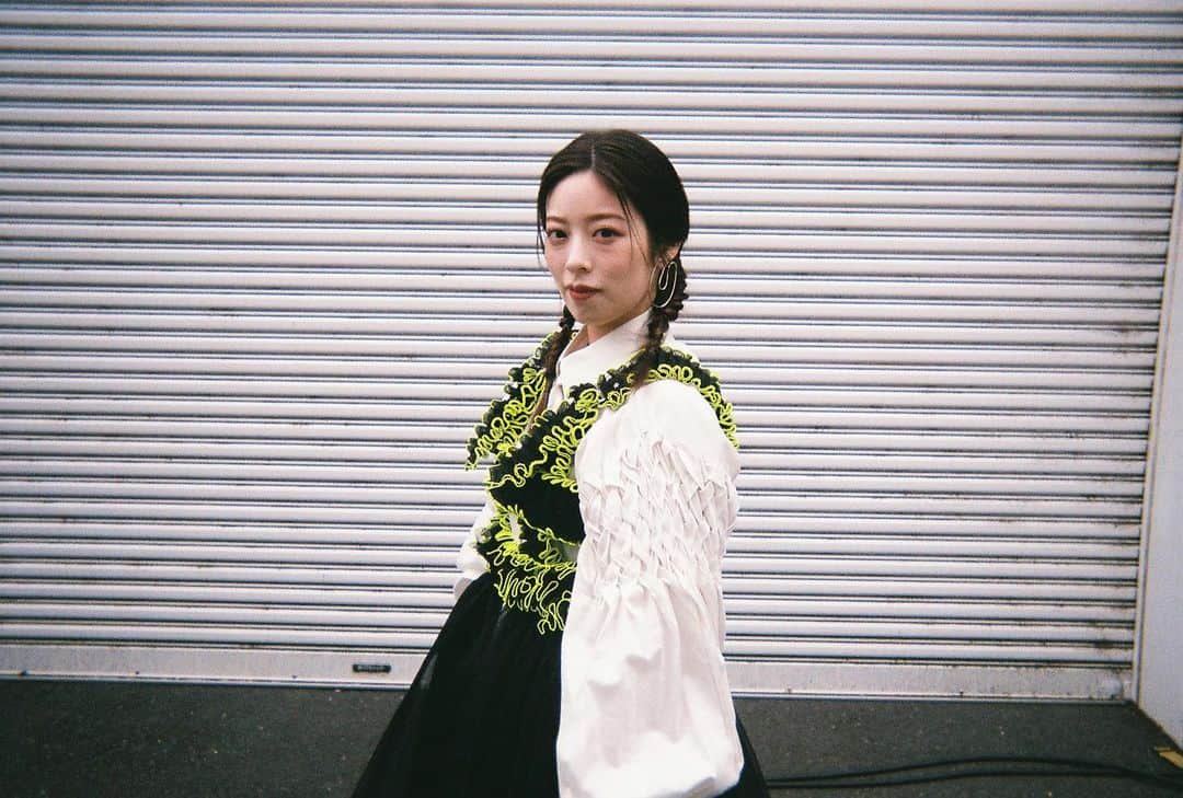 のインスタグラム：「オリコンデイリー1位ありがとうございます🥰🙏#startover #櫻坂46」