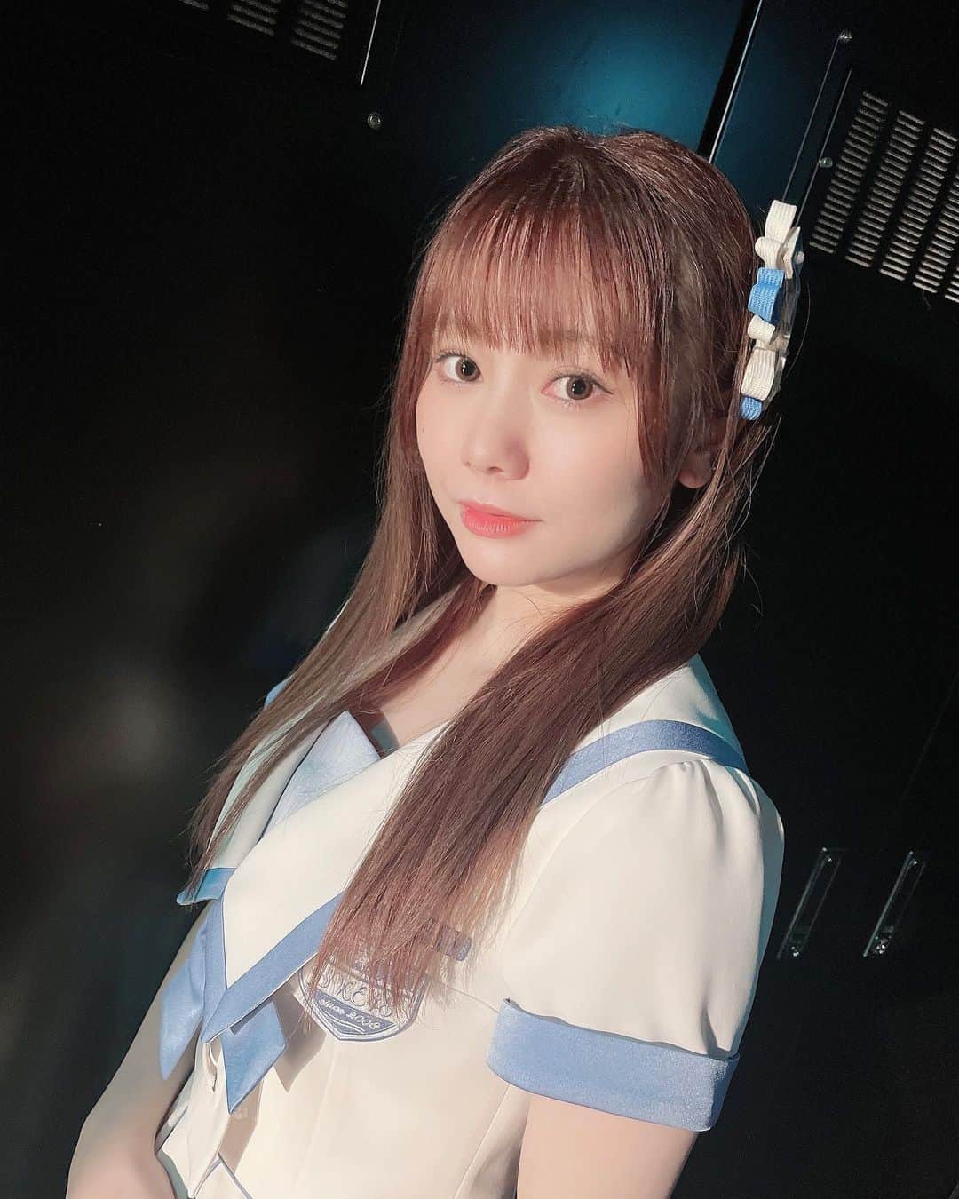 松本慈子のインスタグラム：「* ストレート✌🏻🩵 公演終わりなのでちょいぽさぼさ気味です…」