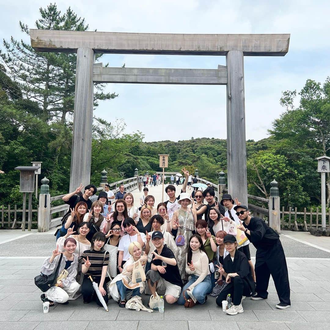 Ryosuke Sugayaのインスタグラム：「社員旅行🙆‍♀️  みんなが楽しそうで  ほんとによかった😌  最近よく思う  働いてくれることは  当たり前ではないこと  だからこそ  今の繋がりの瞬間を  もっとも大切にしないとね😊  いつもありがとう🙆‍♀️」