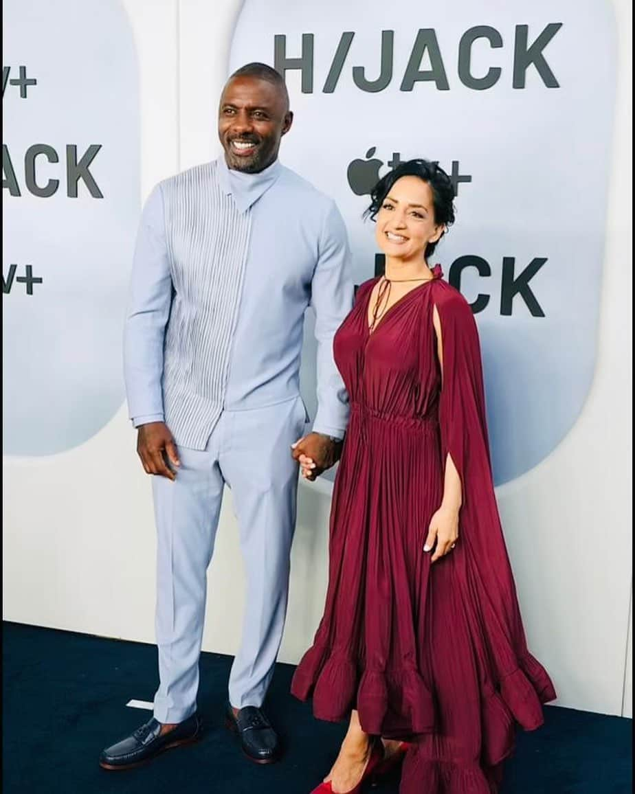 アーチー・パンジャビさんのインスタグラム写真 - (アーチー・パンジャビInstagram)「A wonderful evening with an incredible group of people #Hijack now streaming globally  on @appletv ITS GRIPPING! ✈️ @idriselba @jimfieldsmith #GeorgeKay @moalidirector @greendoorpictures @60fortyfilms @maxbeesley7 @officialchristineadams @evemyles」6月28日 23時02分 - archiepanjabi