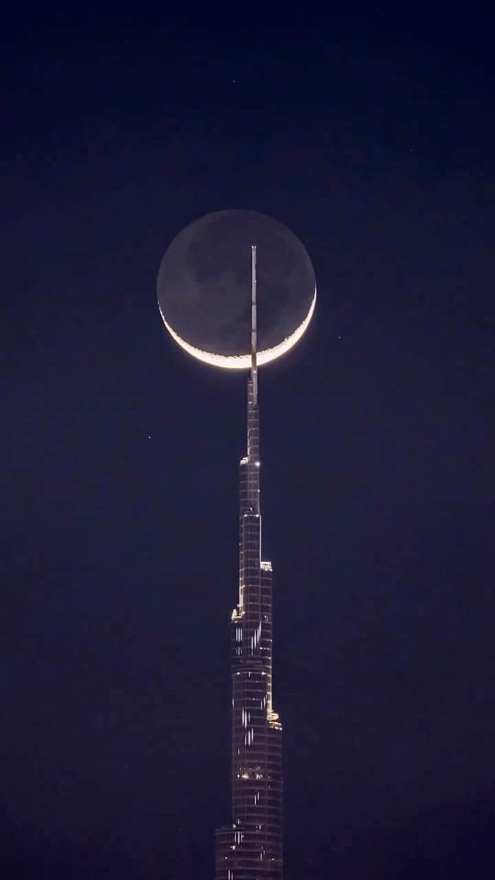 のインスタグラム：「Eid Mubarak عيدكم مبارك」