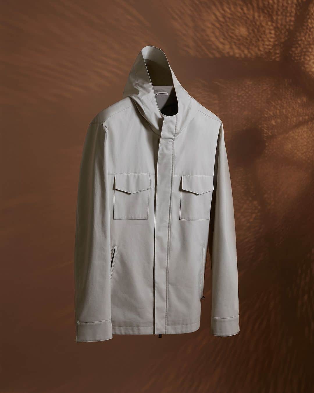 パルジレリのインスタグラム：「Characterized by the combination of double fabric, light and resistant, this outerwear is the perfect add to your season’s essentials.   Discover the SS23 Collection “Across the Bosphorus” on palzileri.com   #PalZileri #PalZileriSS23 #EffortlessAttitude」