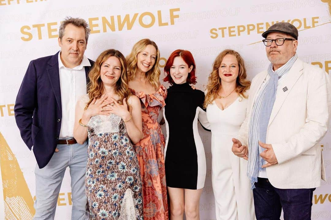 ジュディ・グリアのインスタグラム：「When I moved to Chicago at 18 to learn how to act, I dreamed that one day I’d get to do it at The Steppenwolf!!! My dream has come true!!! Thank you Steppenwolf for welcoming me and championing this beautiful story. Get tickets! Come see us!   #goseeaplay #anothermarriage #steppenwolf #steppenwolftheatre #chicago #chicagotheatre #openingnight」