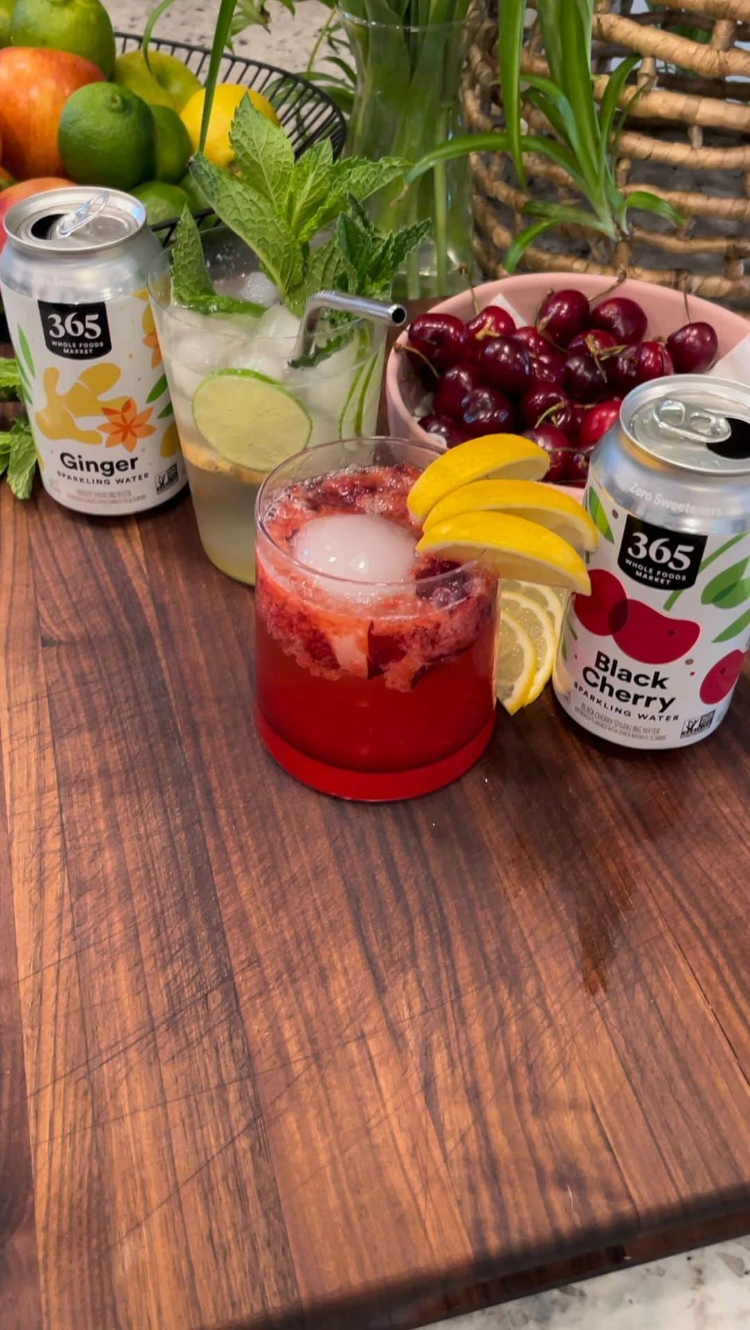 Whole Foods Marketのインスタグラム：「@wholefoods has you covered for Summer Spritz mocktails! Let’s make two of my must-have bubbly beverages that are perfect for poolside sippin’ or porch poundin’. Black Cherry and Ginger are my fav bubbles from their 365 brand…what’re yours?! Sponsored #wholefoods #wholefoodspartner #wholefoodshaul #mocktails #summervibes」